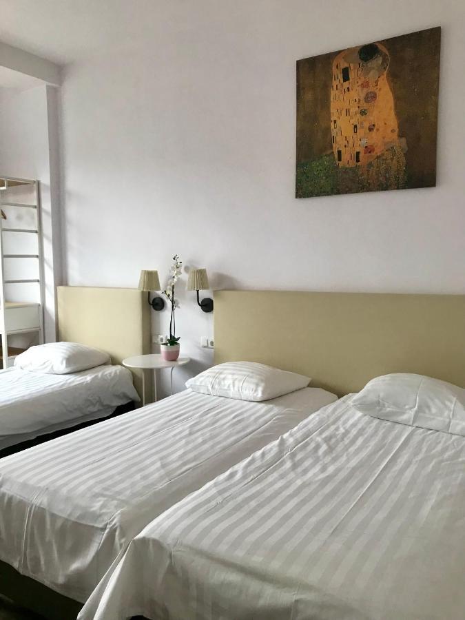 Hotel New Scheveningen 2*