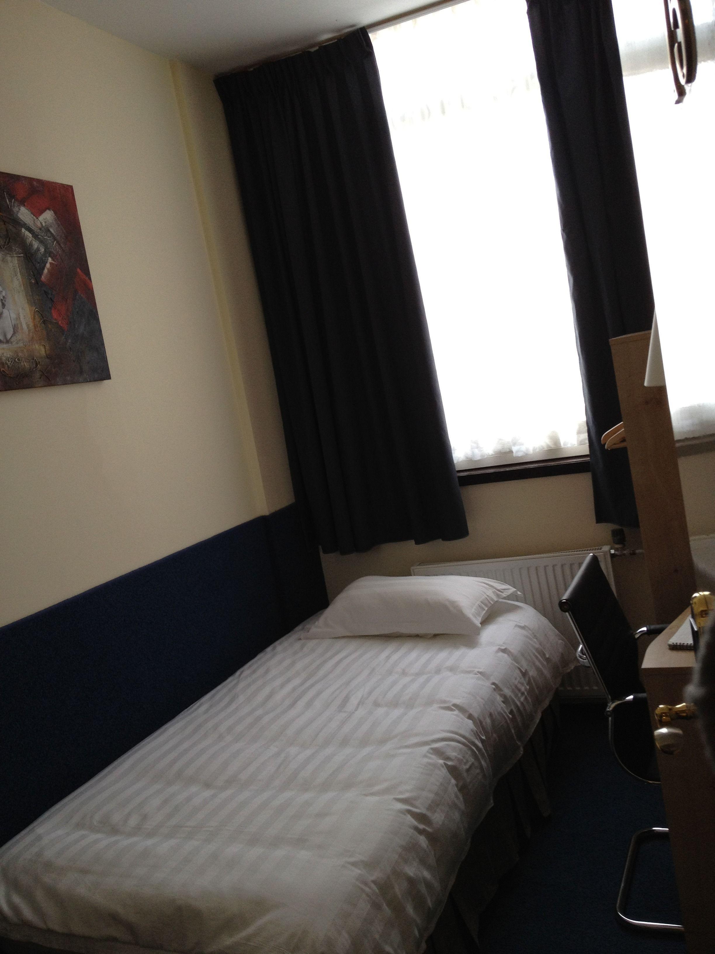 Hotel New Scheveningen 2*