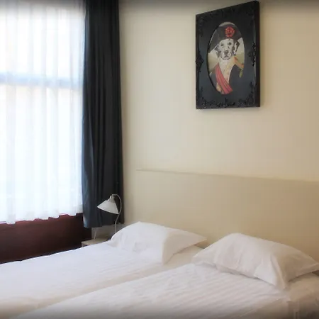 Hotel New Scheveningen 2*