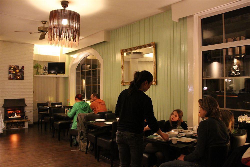 New Scheveningen Hotel 2*