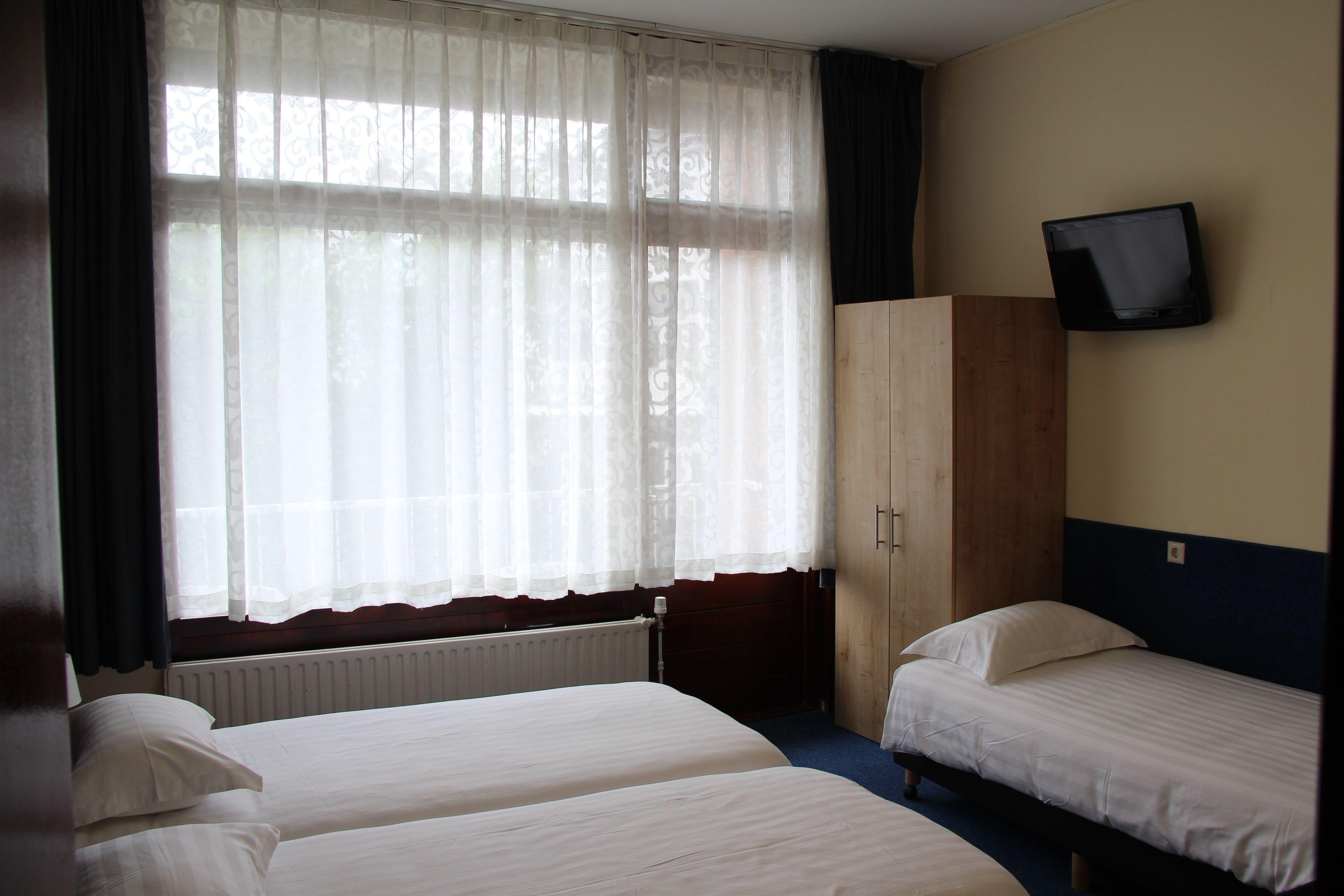 Hotel New Scheveningen 2*